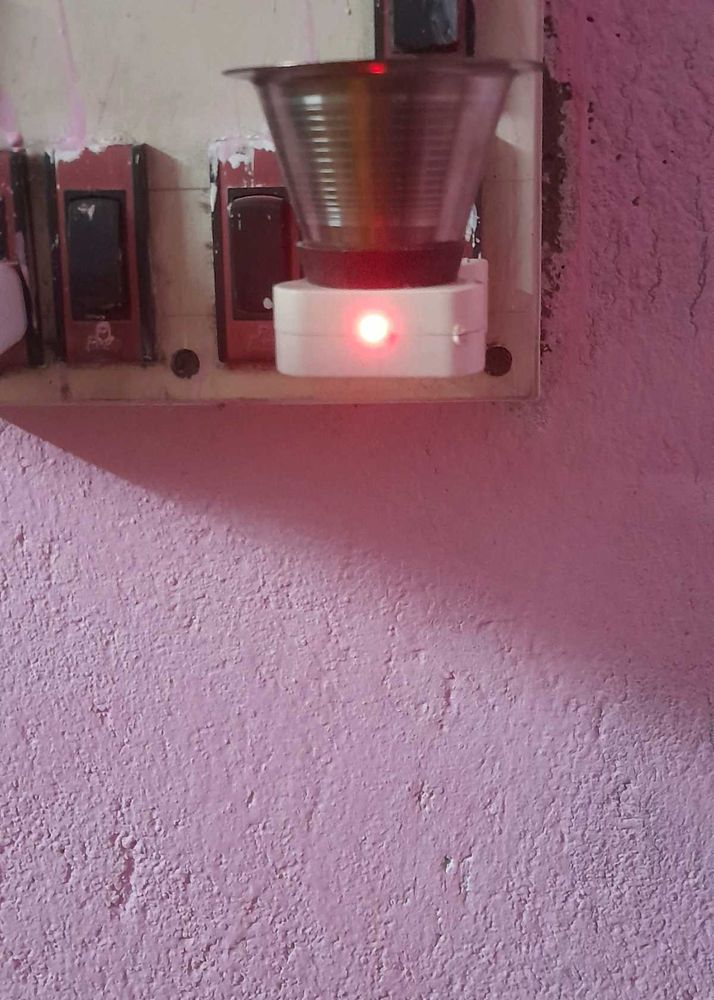 Kapoor Electronic Stand