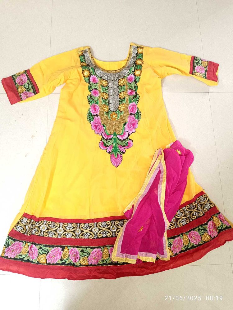 Xl Size New Unused Georgette Ethnic Kurta Set