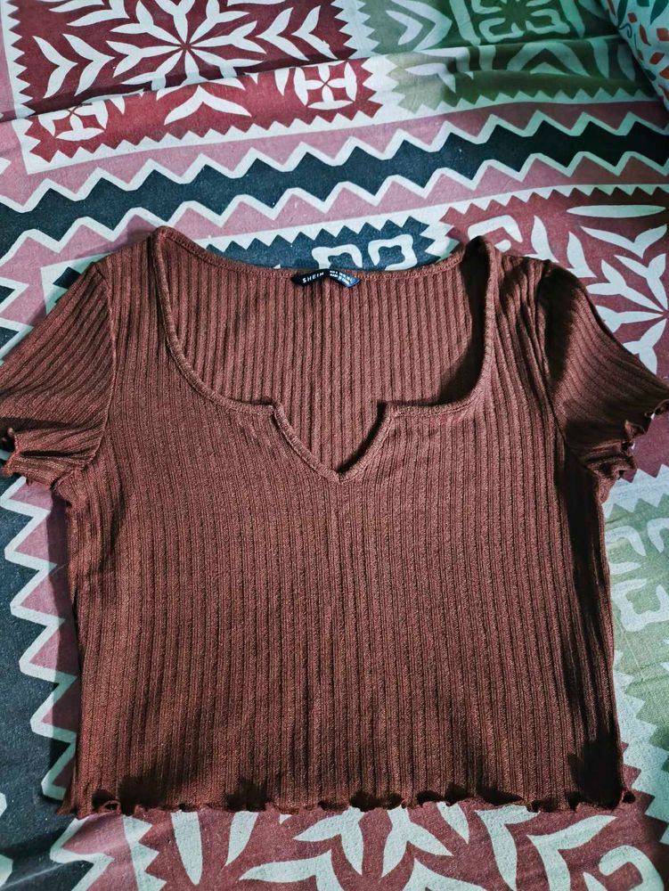 Ribbed Brown Top