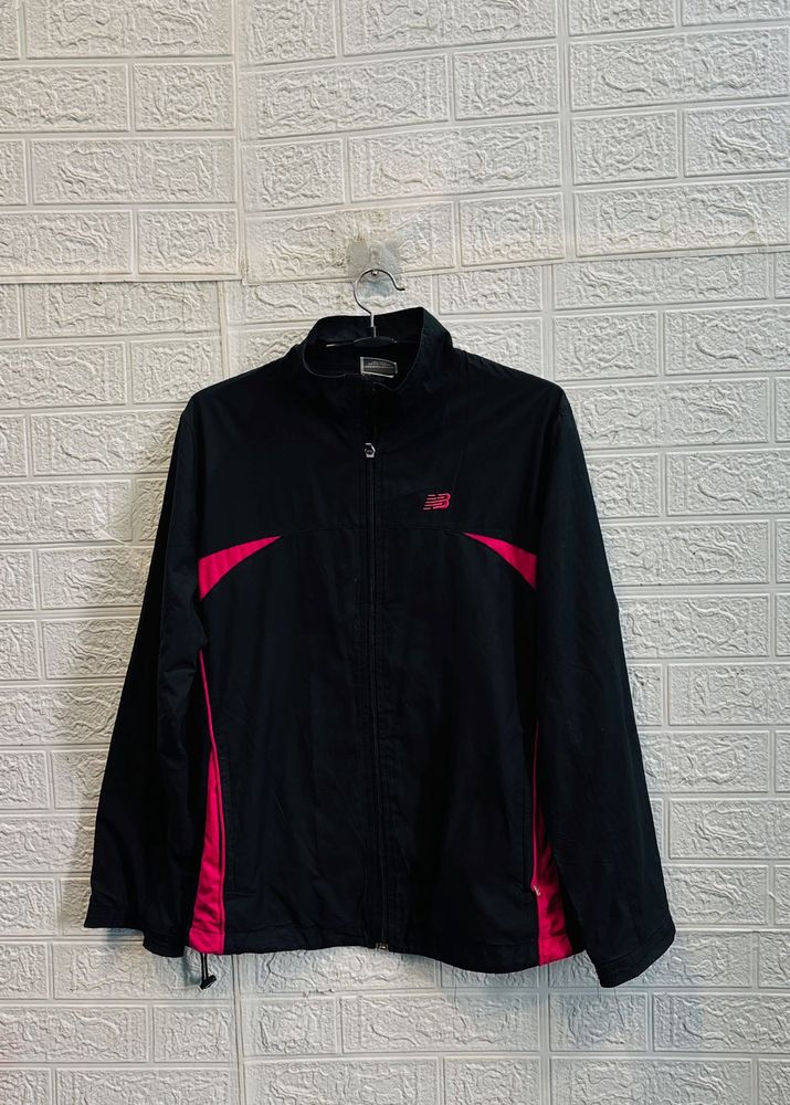 🇬🇧 New Balance Imported Black Jacket