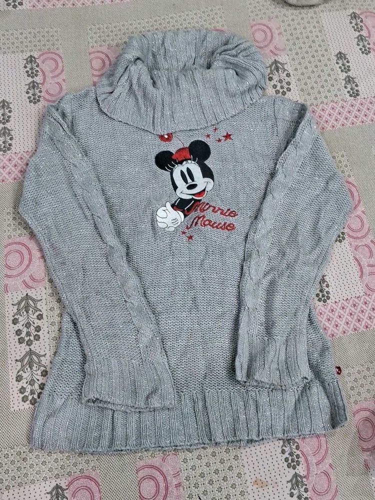 Minnie Mouse Knit Top