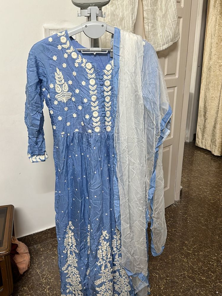 perfect gown 100% new