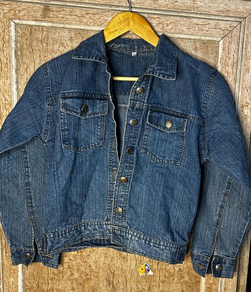 🧞‍♂️💙Denim Jacket - Classic Style
