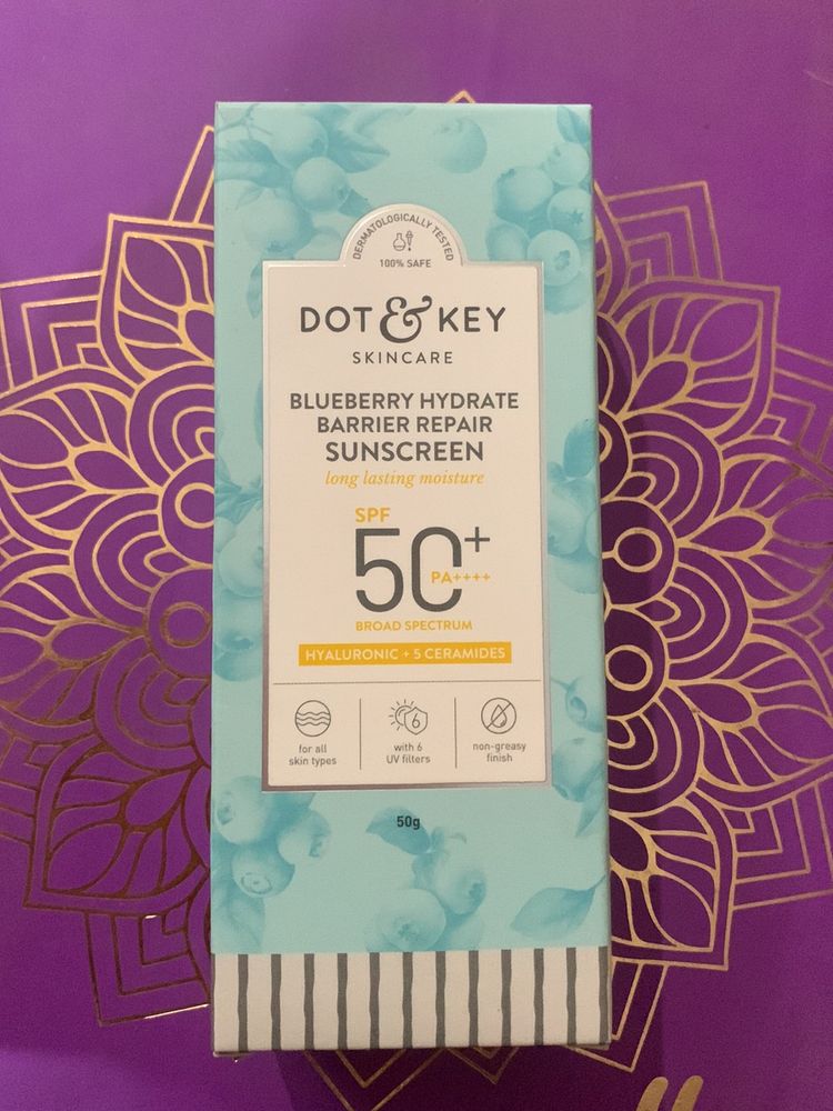 DOT &amp; Key Blueberry hydrated Barrier Repair
