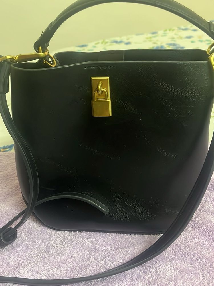 Black Leather Bucket Bag