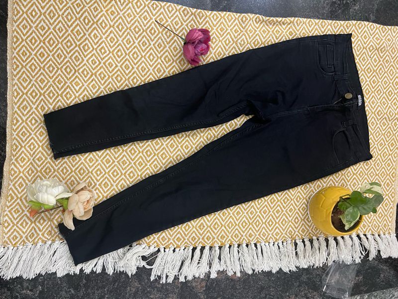 Black Jeans