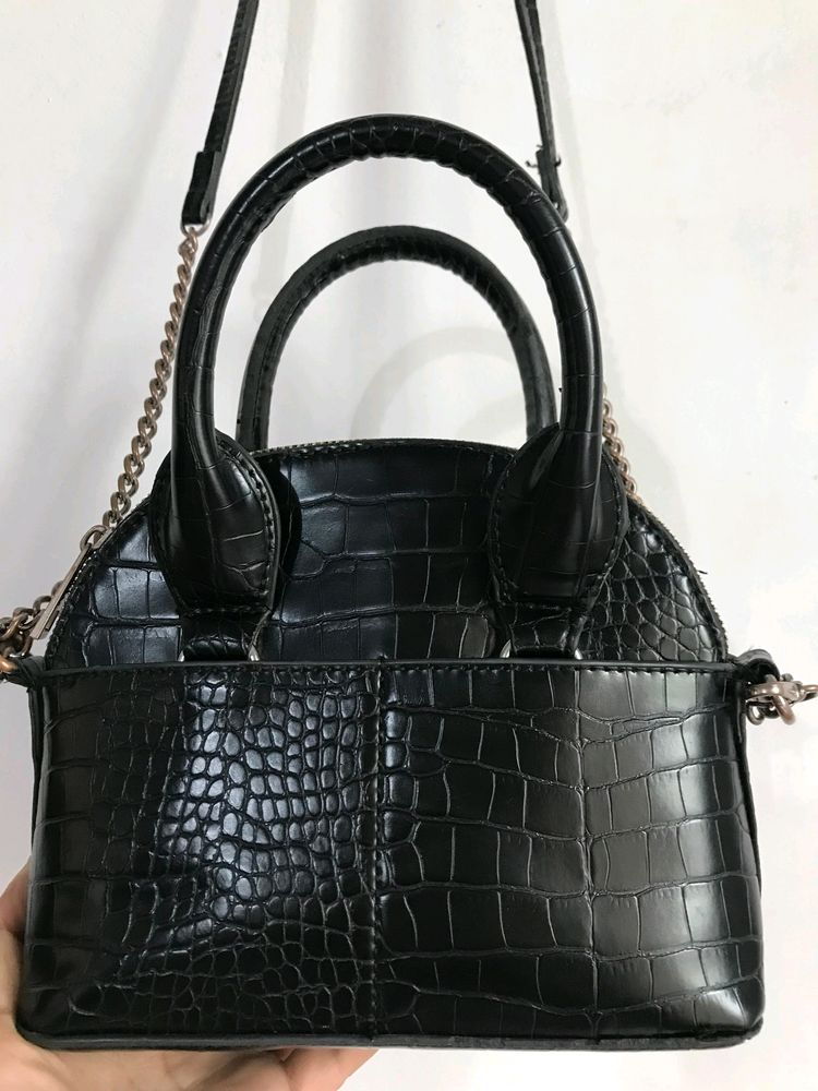 Zara Sling Bag