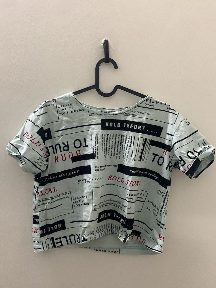 Casual Cropped Tee
