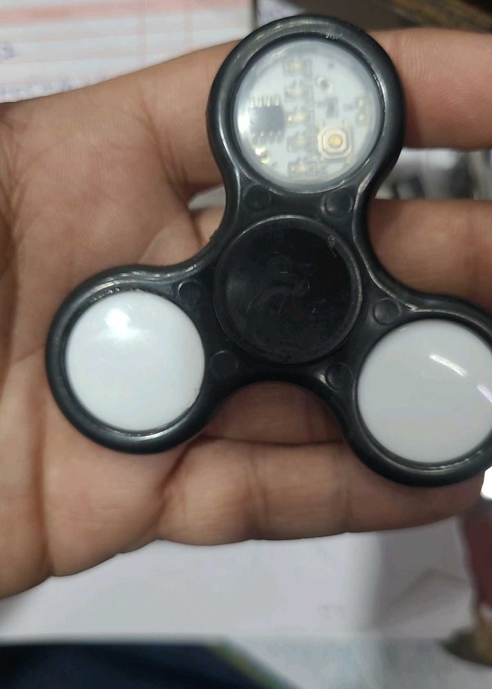 led fidget spinner plastic