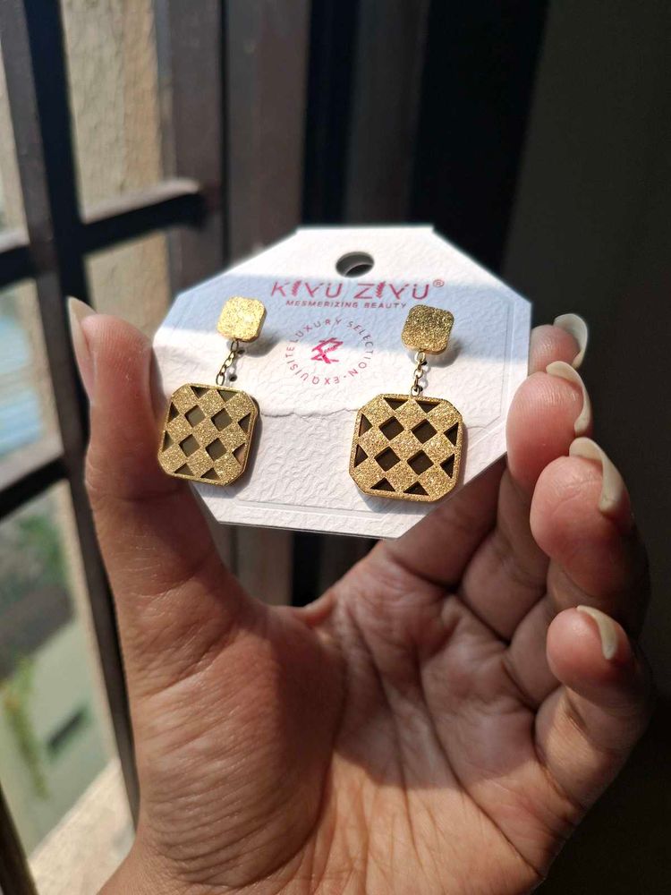 Anti Tarnish Earings