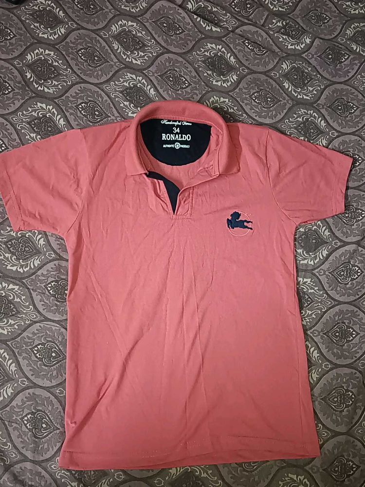 34 Size T-shirt