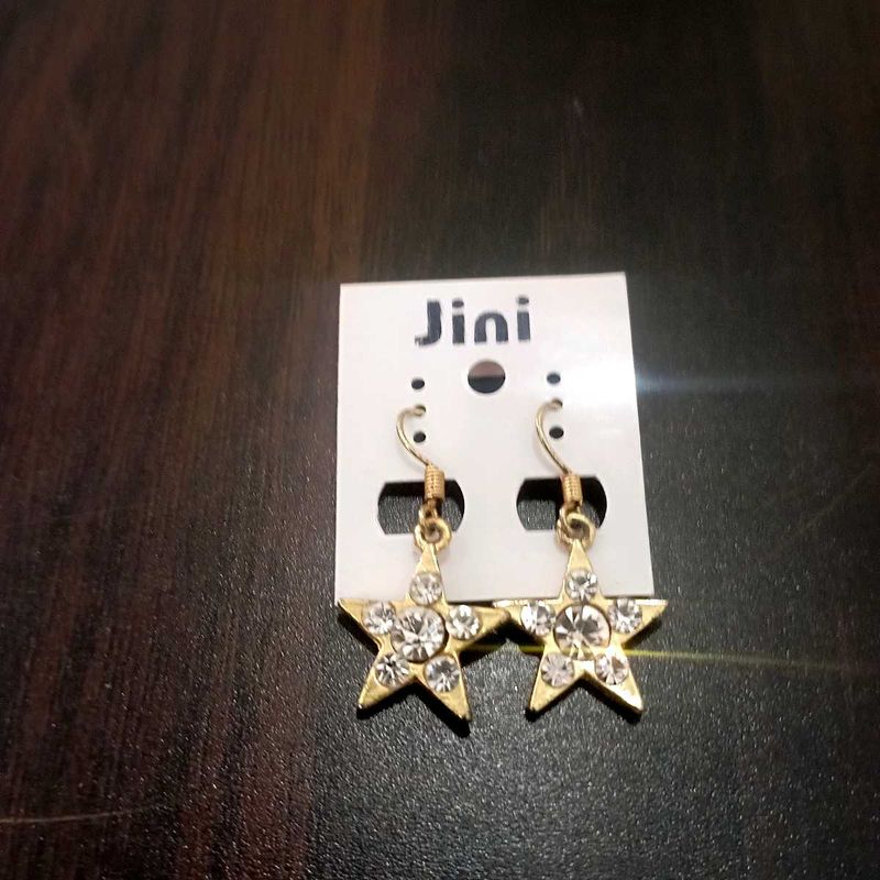 Gold Star Earrings