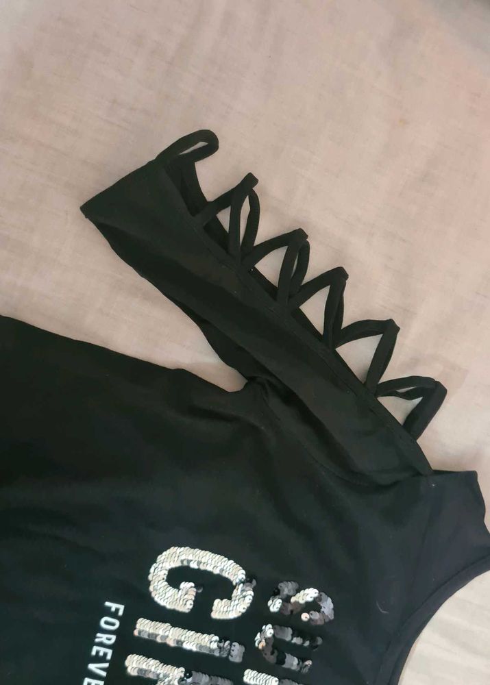 2 Black Crop Tops