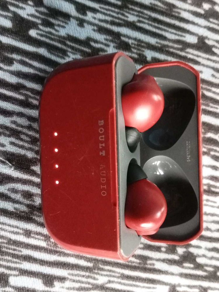 Boult Audio Earbuds hearing only one left bud