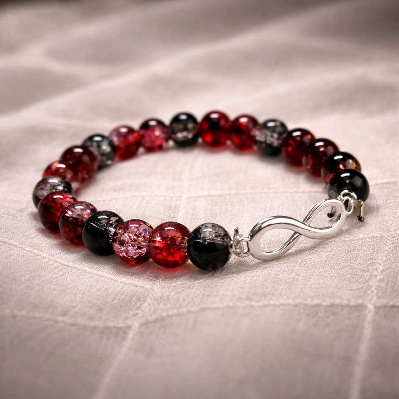 Red &amp; Black Beaded Bracelet