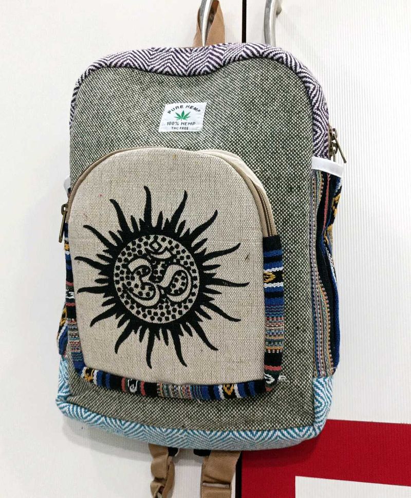 🕉️ Bagpack 100% Natural Hemp Stitched