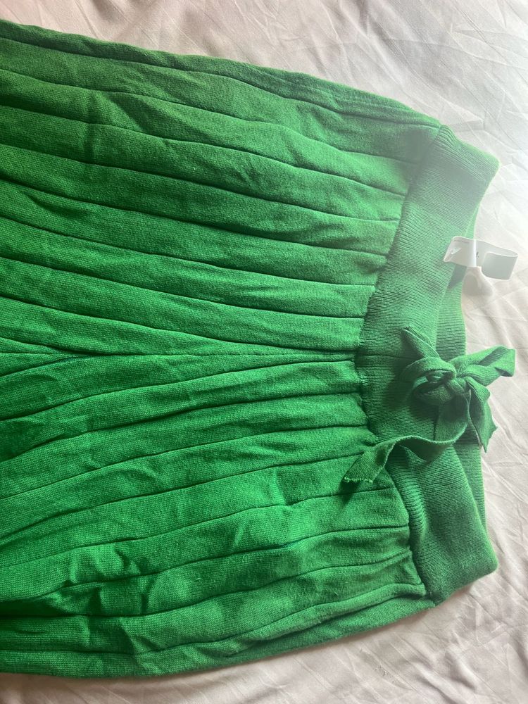 Green Pleated Pant