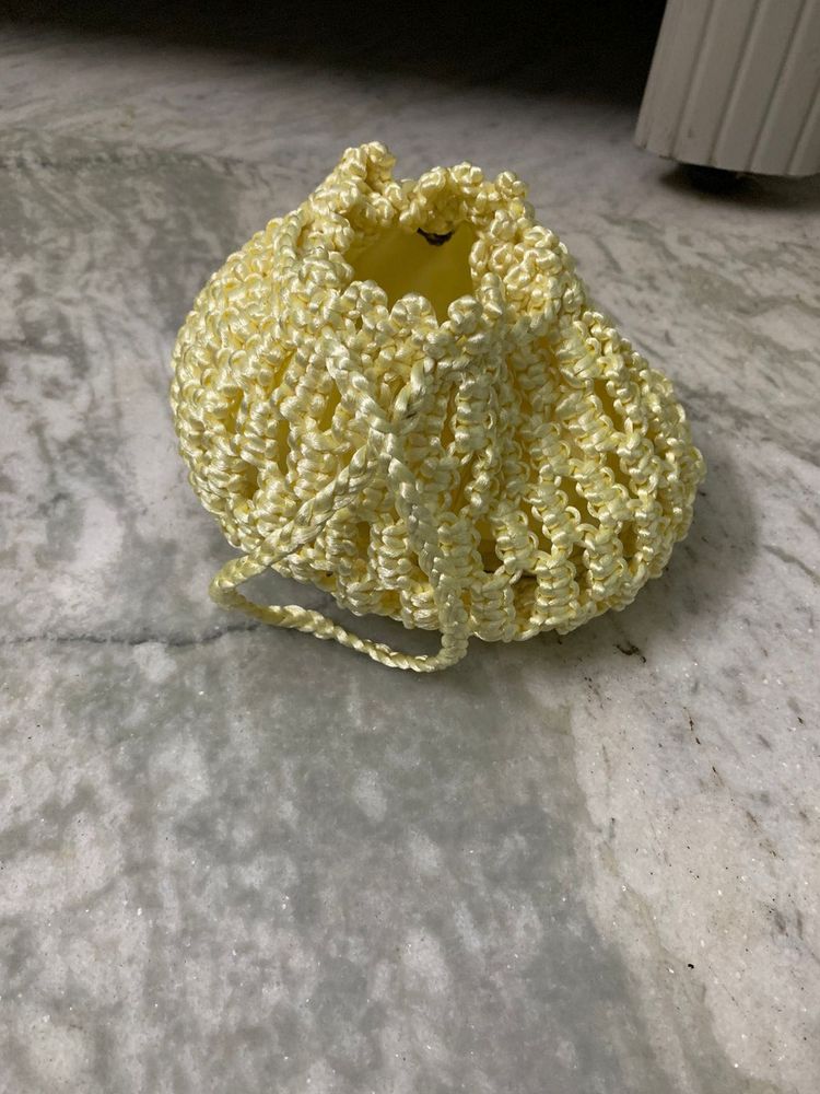 Crochet Drawstring Pouch