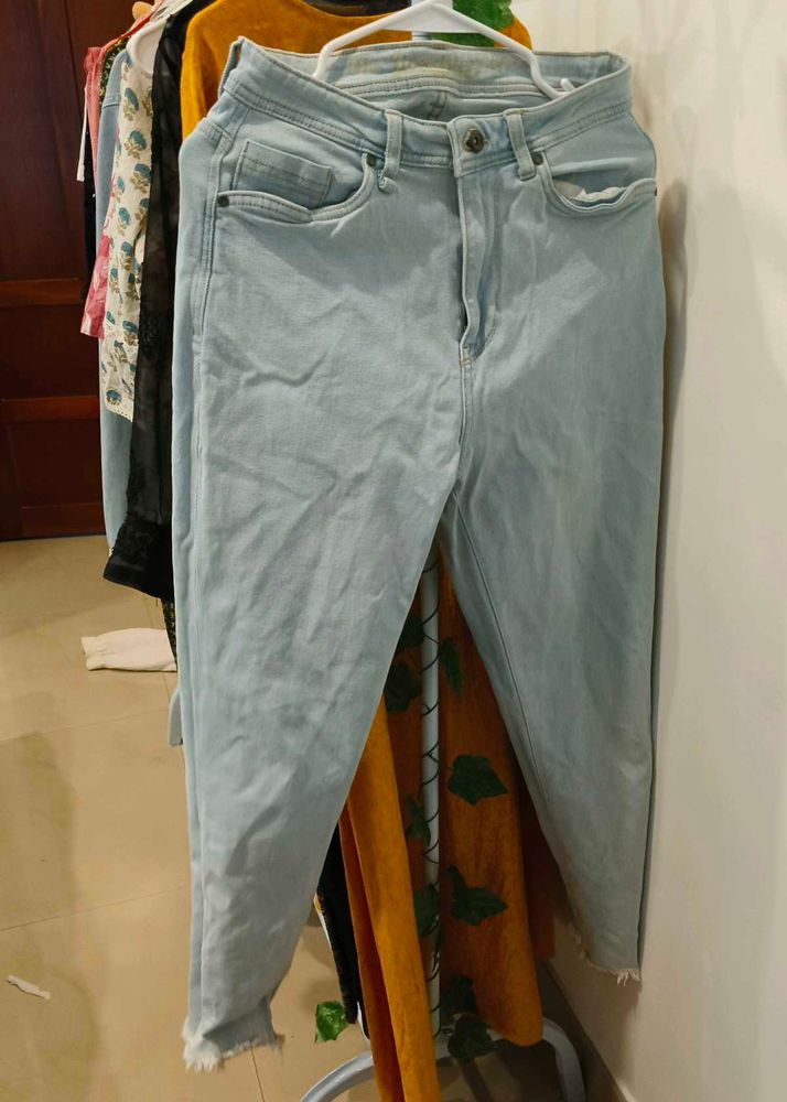 Roadster Straight Leg Jeans