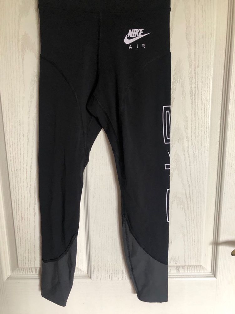 Original Nike Black Tights With Free Socks