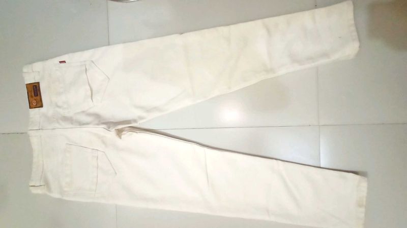 White Jeans