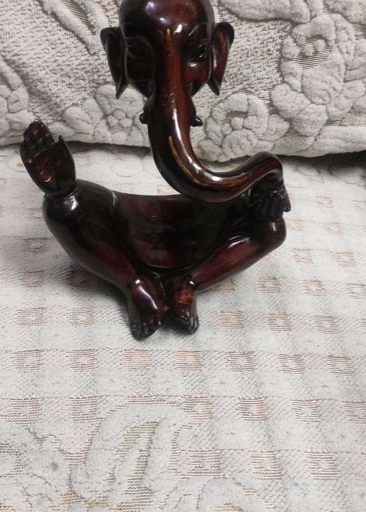 Brown Hawa Ganesh Resin Idols