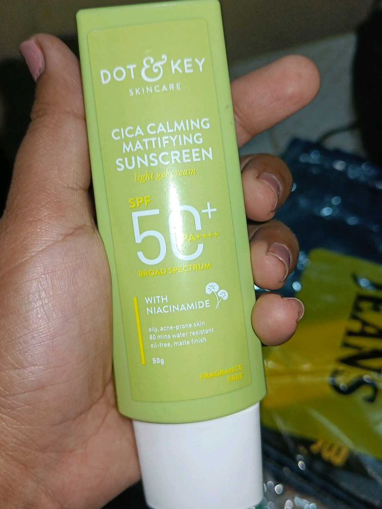 Dot &amp; Key Cica Sunscreen SPF 50