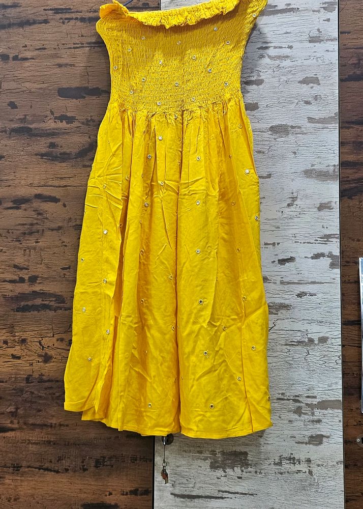 Yellow Hot Tube Suit With Palazzo And Dupatta