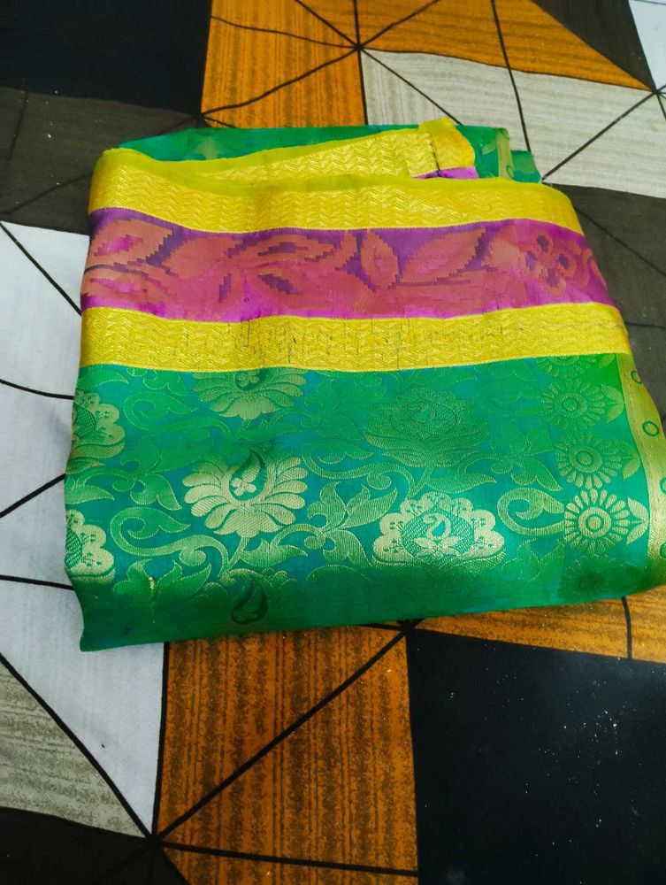 Green &amp; Gold Saree