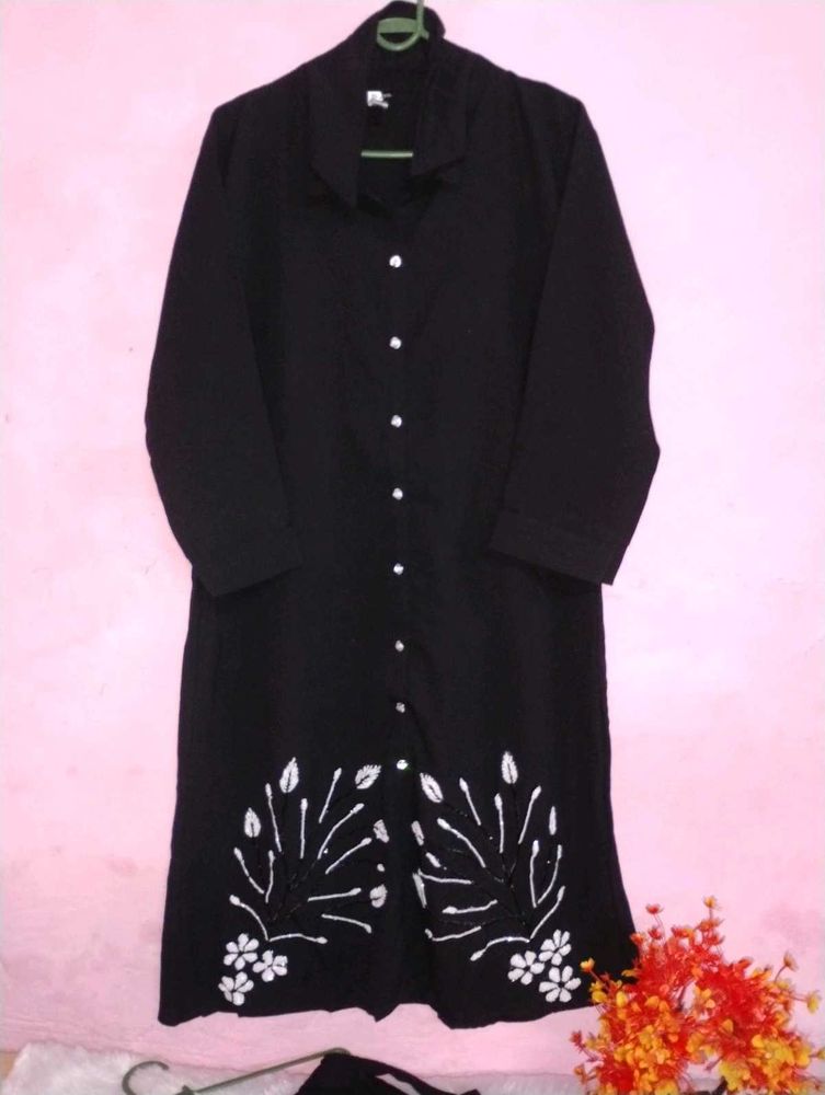 Floral Embroidered Black Duster