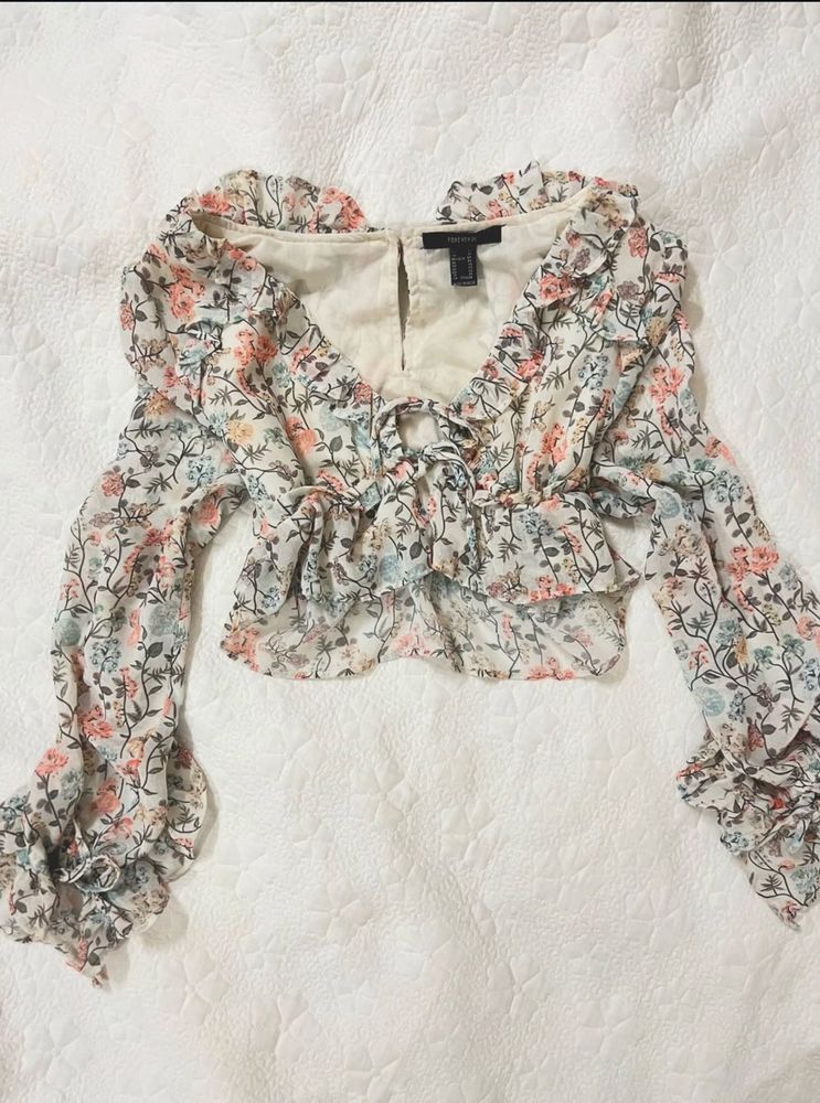 Floral Print Ruffle tie crop top/ cardigan