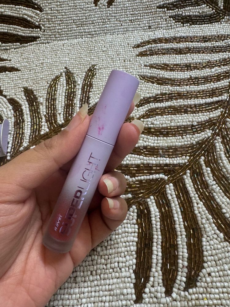 Nykaa SuperLight Cloud Lipstick