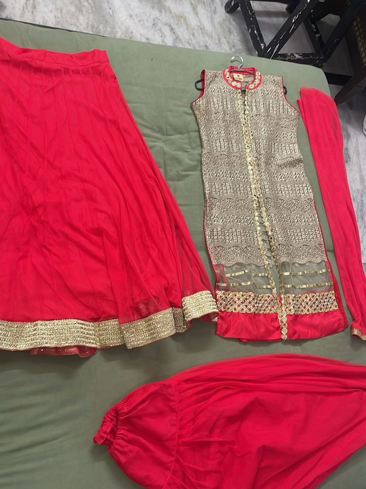 Hot Pink &amp; Gold Indian Outfit