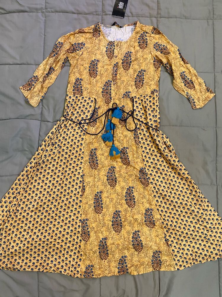 INDYA Mustard Printed Side-Tie A-Line Kurta