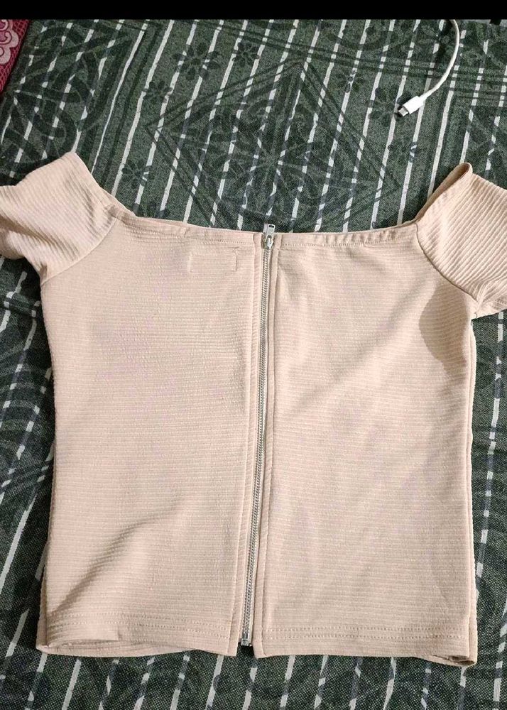 Cute Off-Shoulder Crop Top