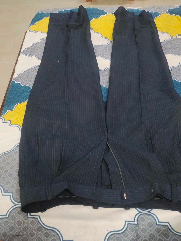 Men&#39;s Pinstripe Dress Pants