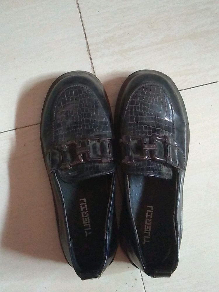 Boys Partywear Shoes From Hopscoch.