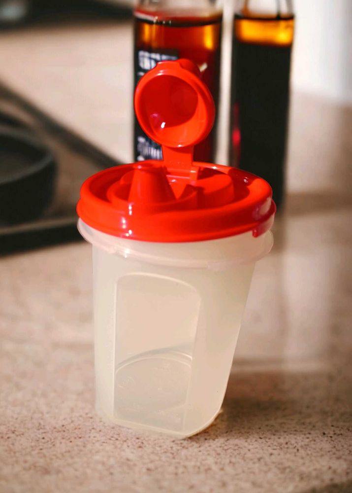 Two Tupperware Mini Magic Flow Set