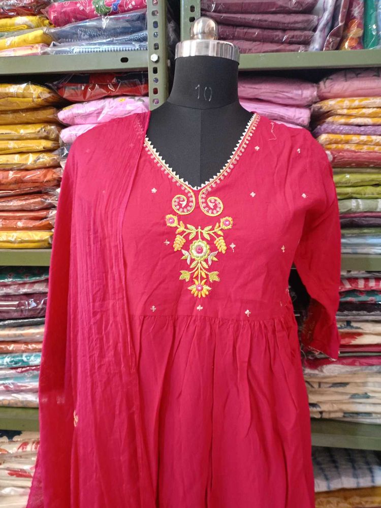 Pink Embroidered Kurti And Dupatta