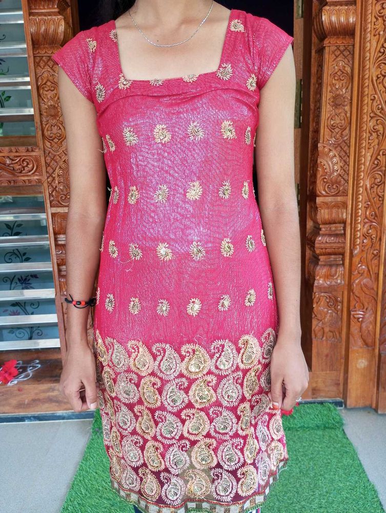 Red Embroidered Kurta