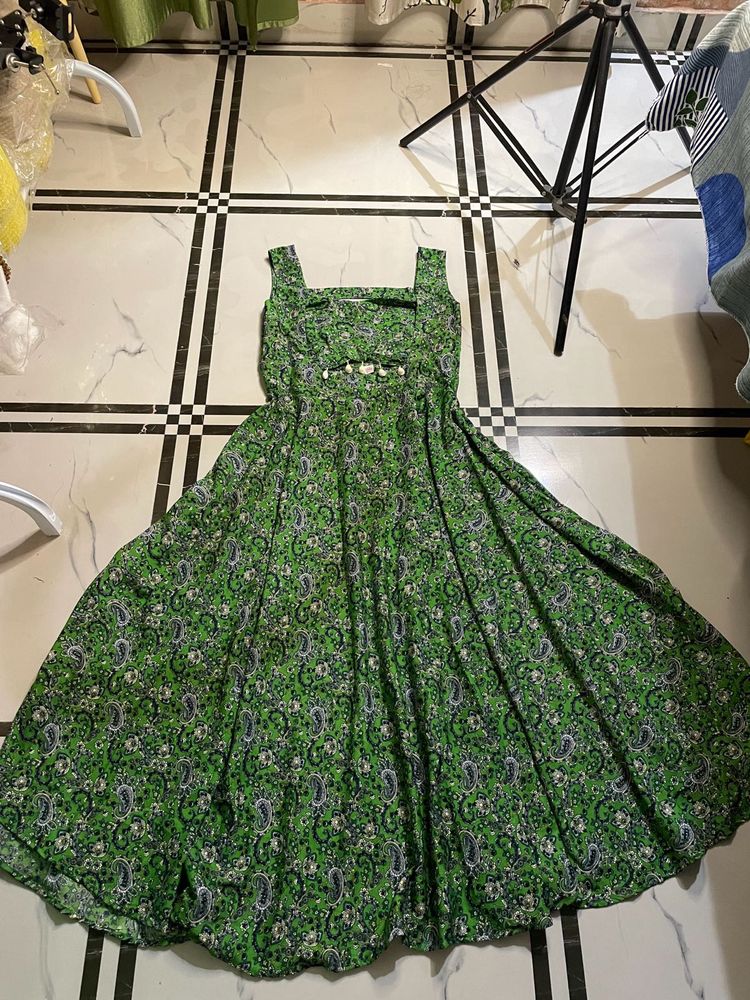 Full Flare Beautiful Anarkali Dress