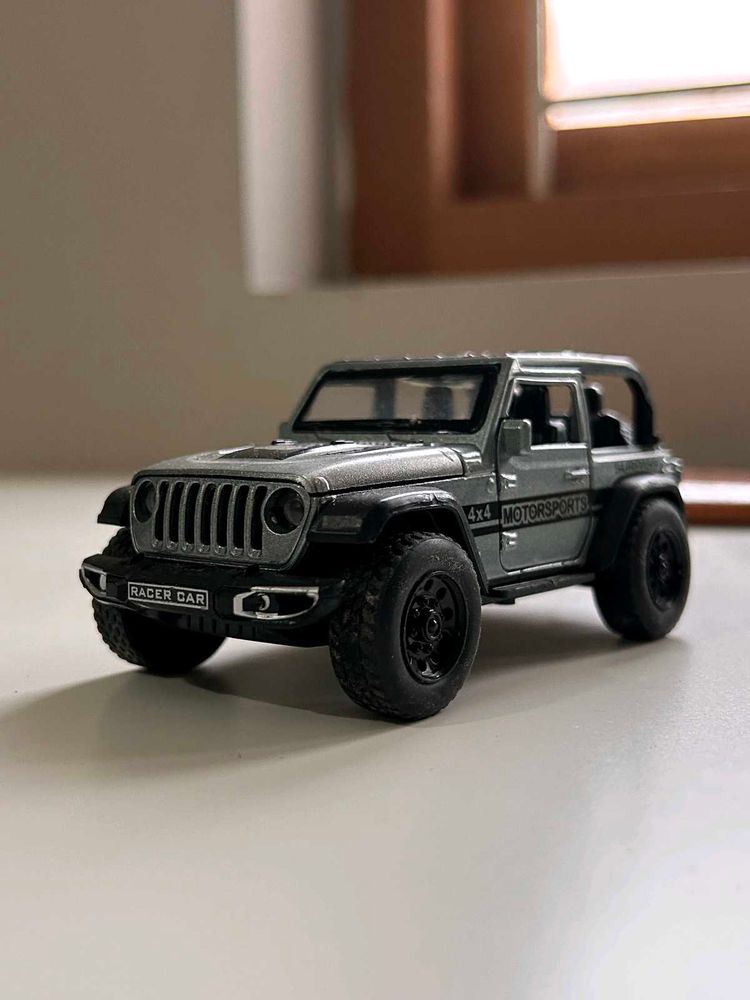 Jeep thar metal toy car wrangler