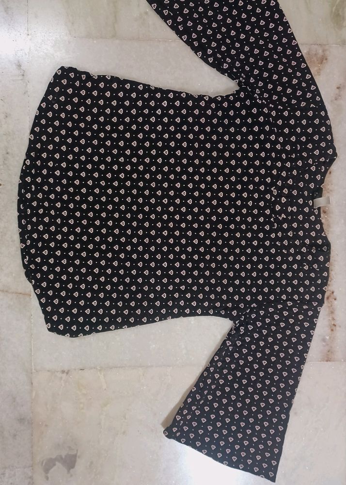 Black Beautiful Top With White Print