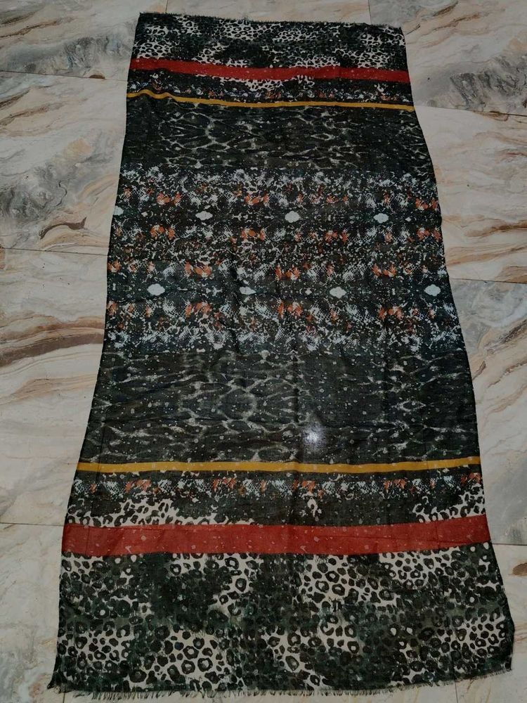 Stylish Animal Print Scarf