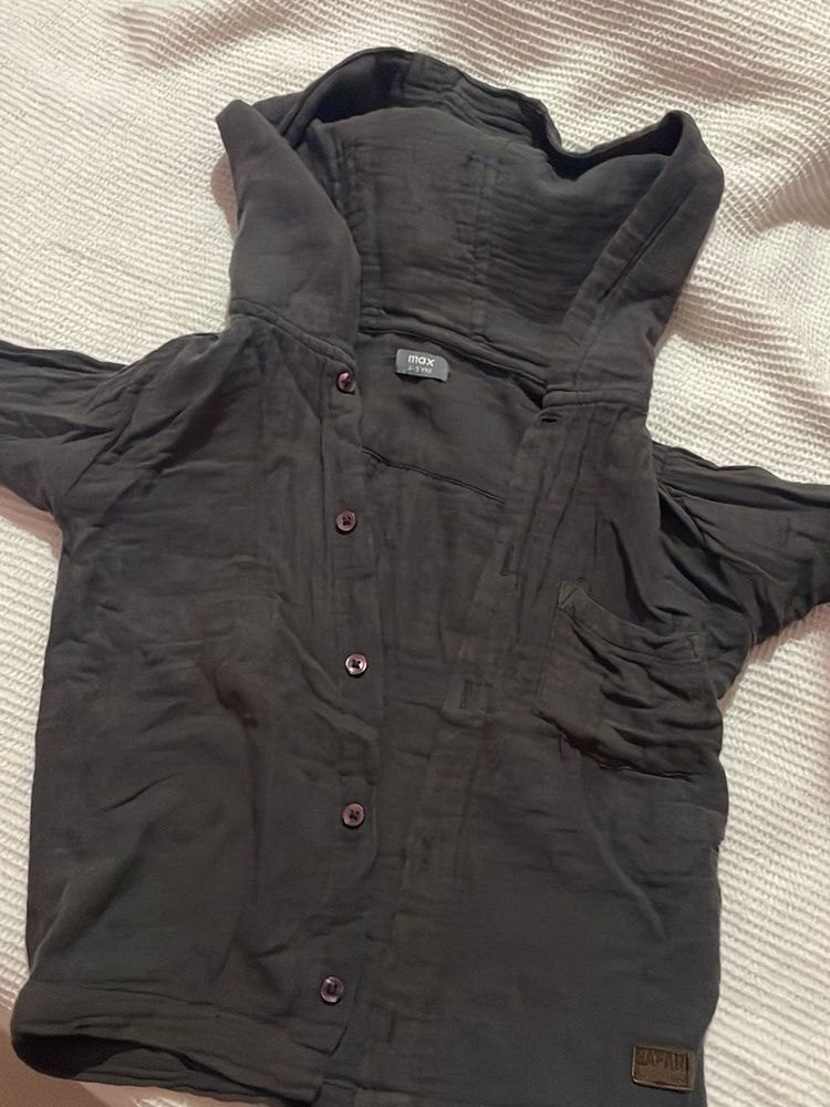 Hooded Button-Up Shirt