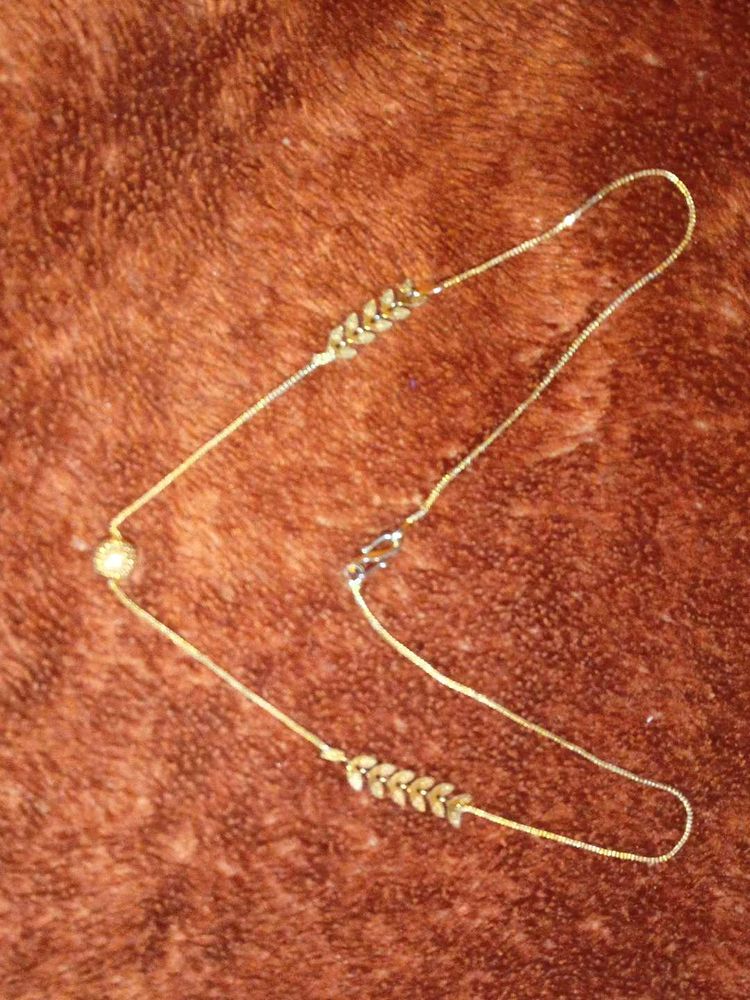 Elegant Gold Necklace