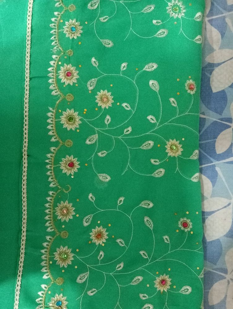 Sea Green Saree With Blouse Piece