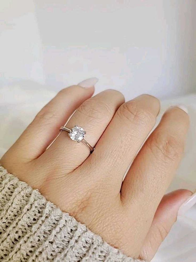 Pretty SOLITAIRE SILVER