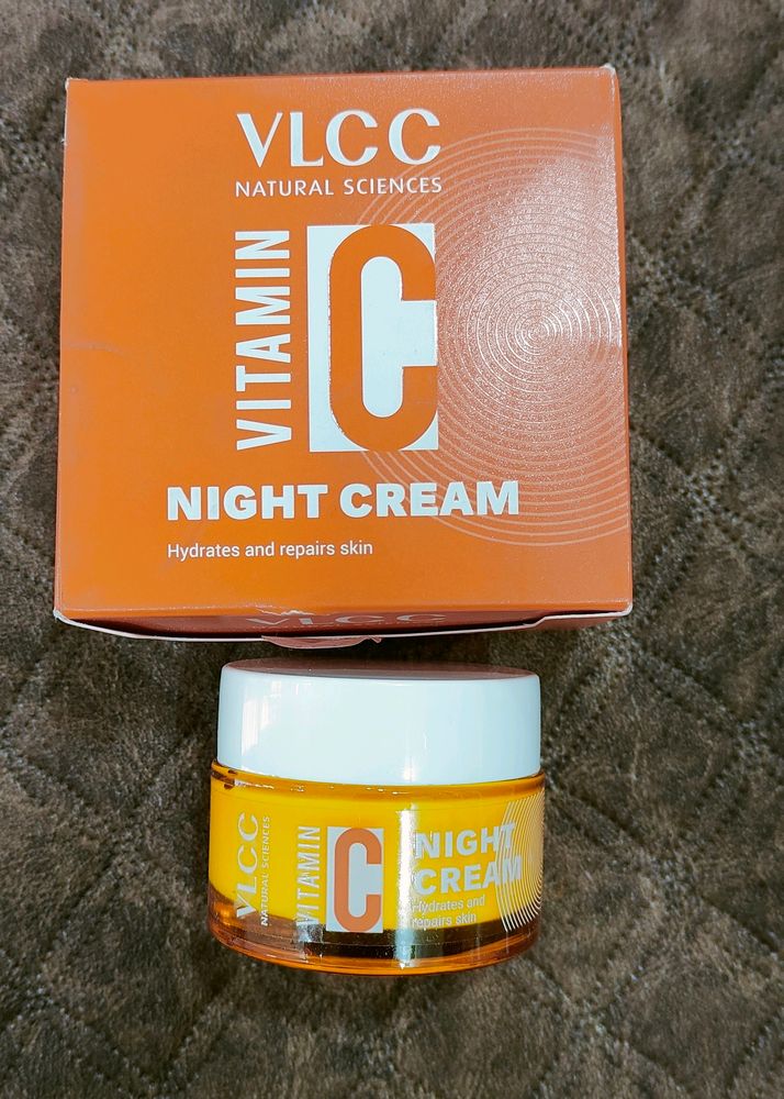 VLCC Vitamin C Night Cream