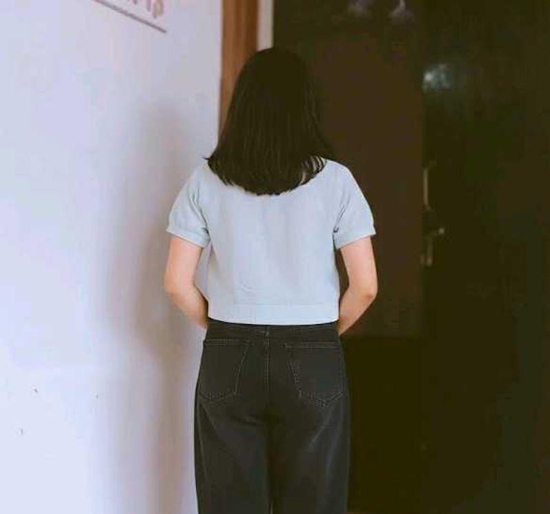 Cute Light Blue Cropped Top